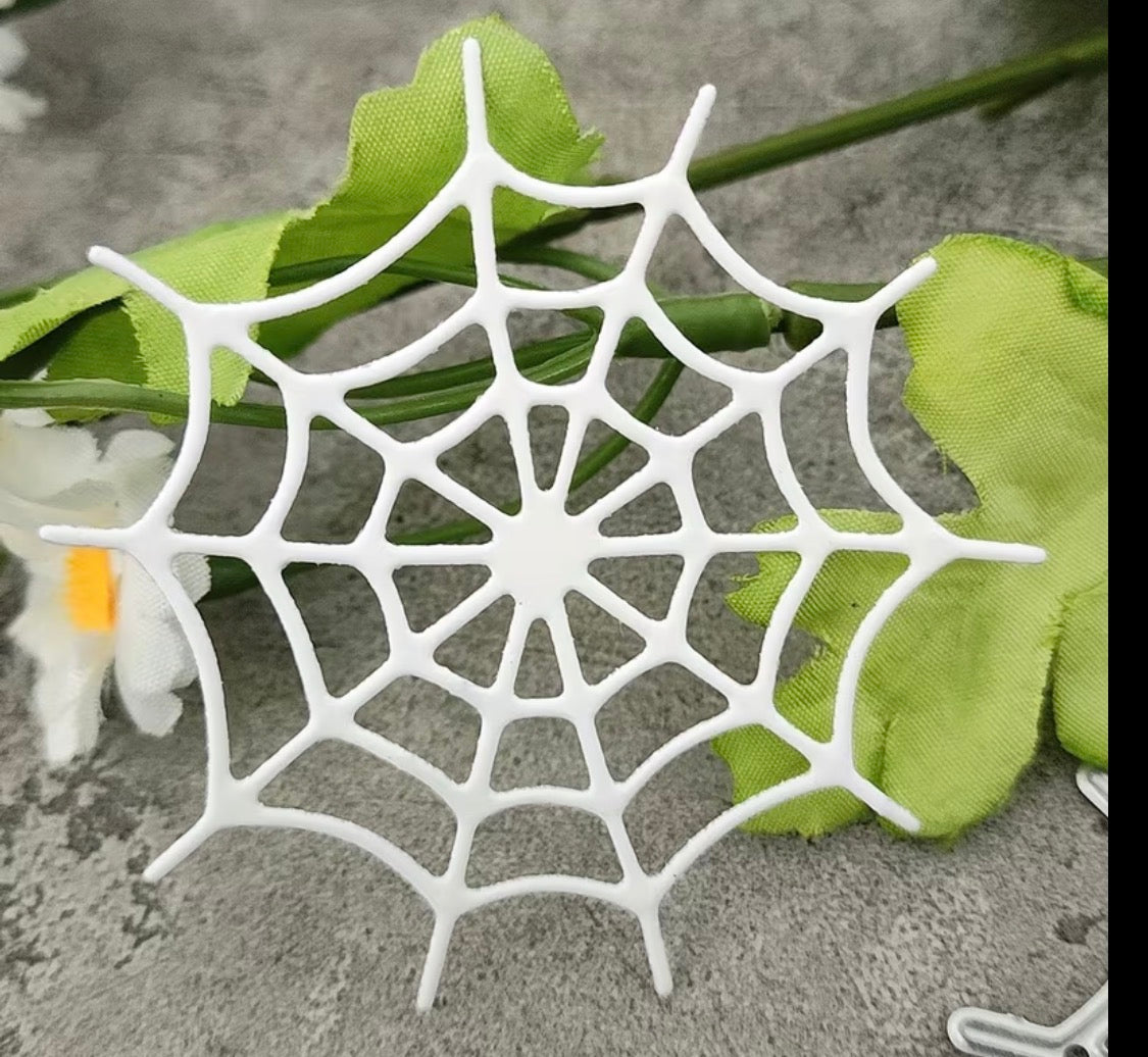 Metallic cutting DIY spiderweb