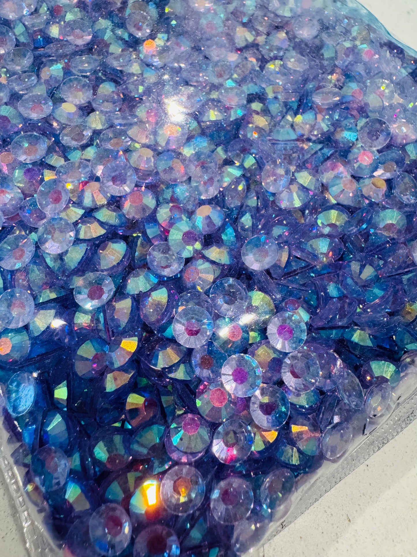 50g Gorgeous lavander holographic beads acrylic