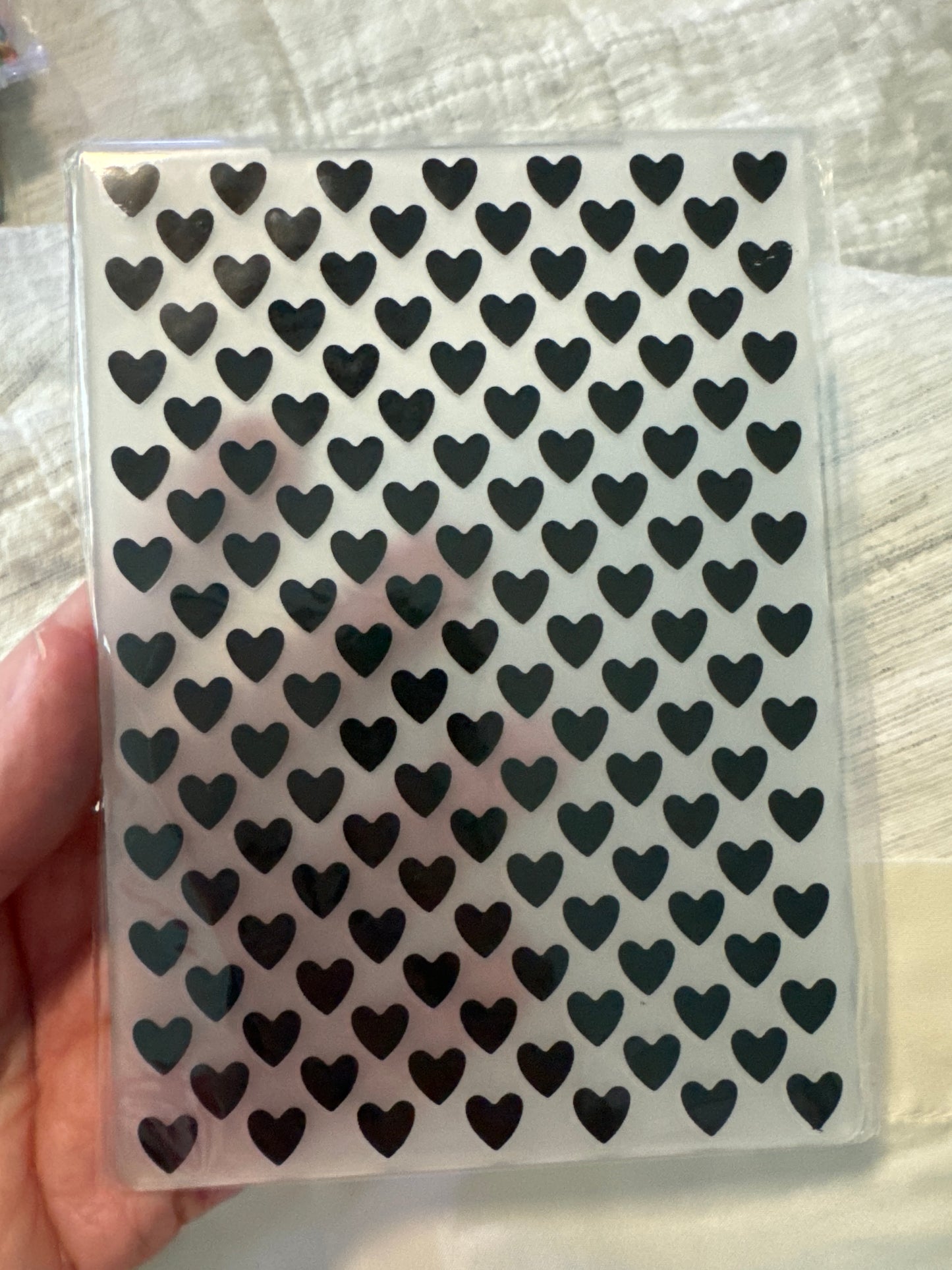 Folder heart embossing