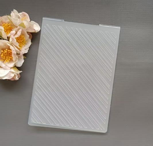 Folder fine lines embossing