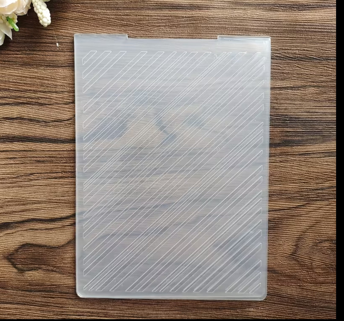 Folder fine lines embossing