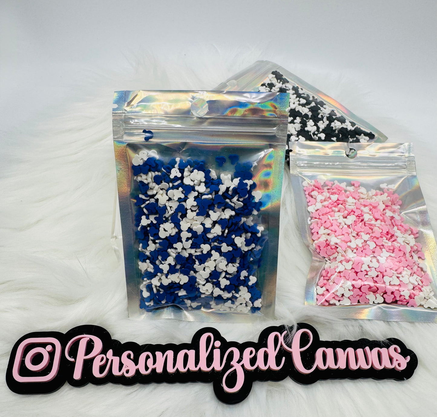 50g Polymer clay mouse blue-white