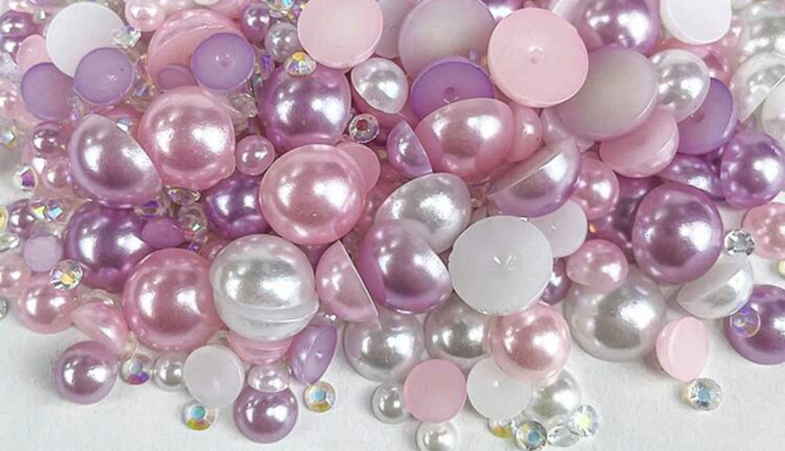 Beads flat pearls & rhinestones mixed sizes